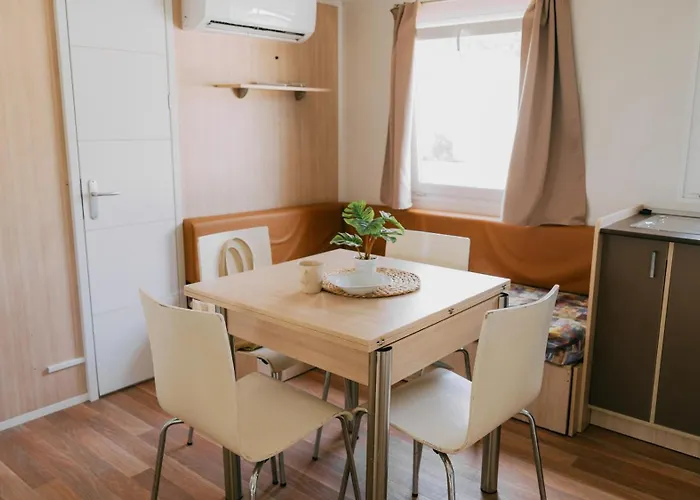 Nice Camps - L Estartit Camping
