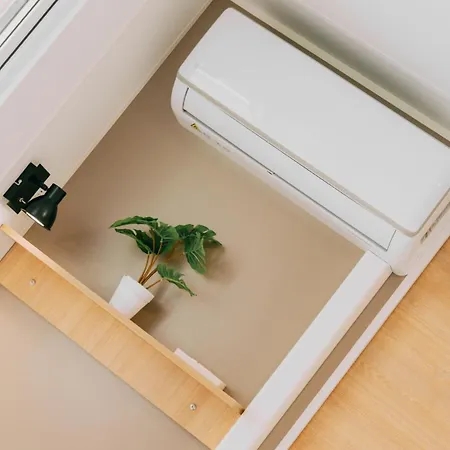 La Sirena * ל'אסטרטיט