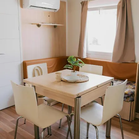 La Sirena אתר קמפינג